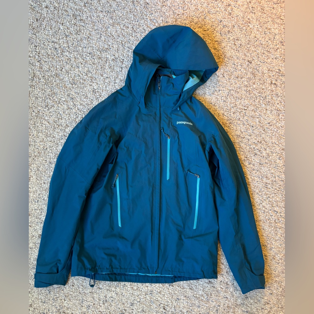 Patagonia Triolet Blue Ski Shell / Jacket